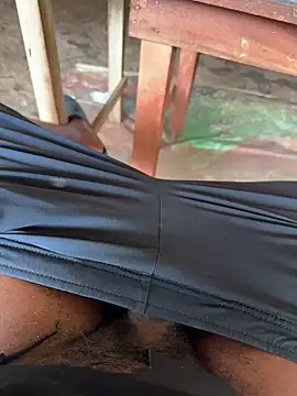 Black-mamba-madingo online show from September 26, 2025, 11:06 am