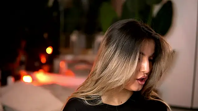 Snapshot of KellyMathews chatting on February 2, 2026, 3:16 am KellyMathews online show from February 2, 2026, 3:16 am