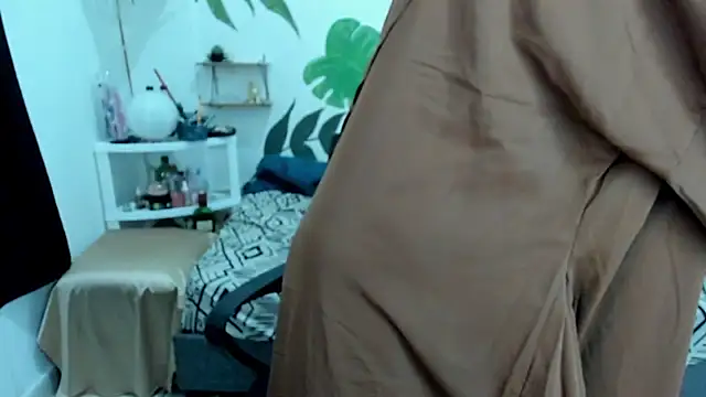 Snapshot of chaymae_nah_ chatting on December 2, 2025, 5:20 am chaymae nah online show from December 2, 2025, 5:20 am