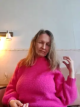 Evelina cute online show from February 7, 2026, 7:38 am