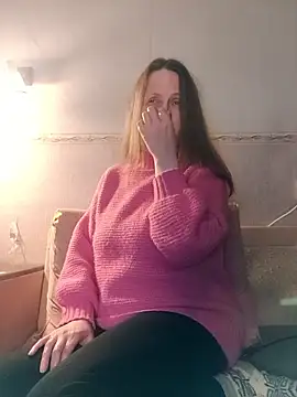 Snapshot of Evelina_cute chatting on January 11, 2026, 6:04 pm Evelina cute online show from January 11, 2026, 6:04 pm