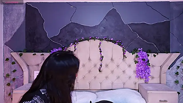 Snapshot of AmberGreyy_ chatting on June 11, 2026, 4:04 pm AmberGreyy online show from June 11, 2026, 4:04 pm