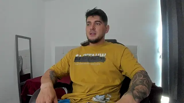 Teilor Creed online show from November 4, 2025, 8:01 pm