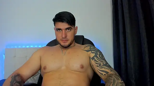 Teilor Creed online show from December 13, 2025, 8:26 pm