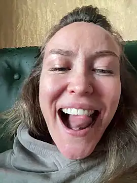 LovenseLush online show from April 24, 2026, 5:15 pm