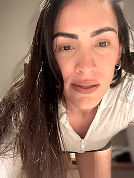 alessandra-a online show from September 14, 2025, 11:38 pm