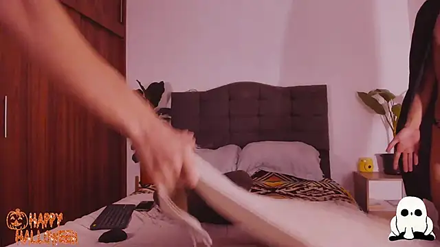 2gays 1Str8 online show from October 31, 2025, 2:30 am