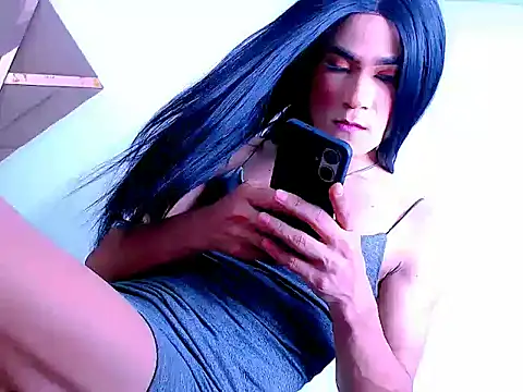 nathasha-hotts online show from April 22, 2026, 7:53 pm
