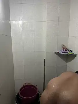 dick69lil online show from April 1, 2026, 3:41 am