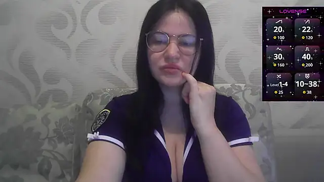 German Eva online show from October 23, 2025, 1:54 pm