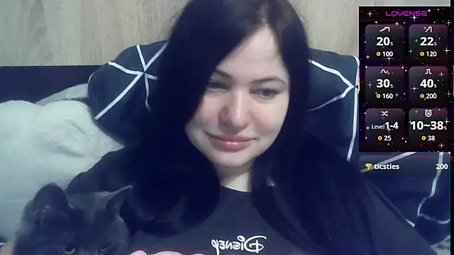 German Eva online show from April 13, 2026, 9:08 pm