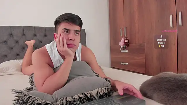 jordanmuskk online show from October 28, 2025, 8:41 pm