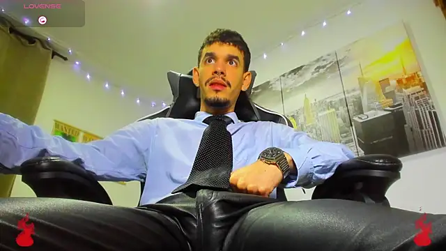 BRAYHAMBROWN online show from October 29, 2025, 11:36 pm