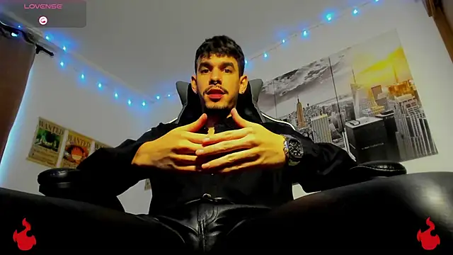 BRAYHAMBROWN online show from October 15, 2025, 9:23 pm