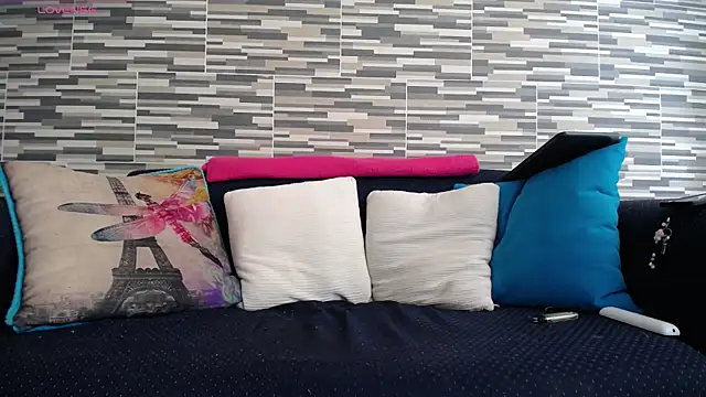VioletaGomezCo online show from June 1, 2026, 3:22 pm
