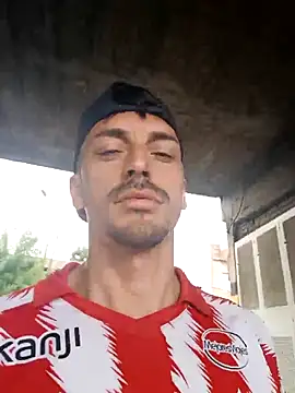 Snapshot of puak6666 chatting on February 15, 2026, 2:27 pm puak6666 online show from February 15, 2026, 2:27 pm