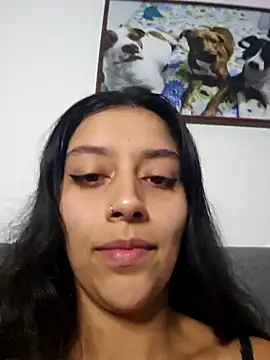 BrittanyDiaz online show from November 3, 2025, 9:29 pm