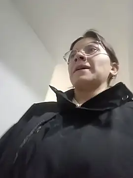 Snapshot of karlamorris_ chatting on October 25, 2025, 5:13 pm karlamorris online show from October 25, 2025, 5:13 pm