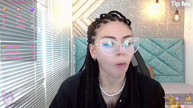 Snapshot of april_dumont chatting on February 24, 2025, 3:31 pm april dumont online show from February 24, 2025, 3:31 pm