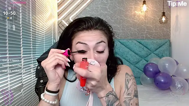 Snapshot of april_dumont chatting on March 18, 2025, 3:44 pm april dumont online show from March 18, 2025, 3:44 pm