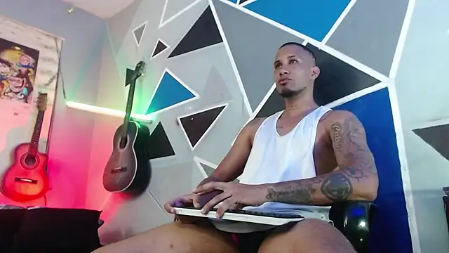 MagnusFrost online show from November 28, 2025, 8:09 pm