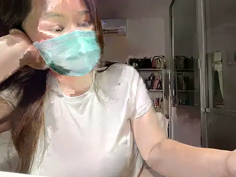 iamMalixxx online show from January 26, 2025, 12:43 pm