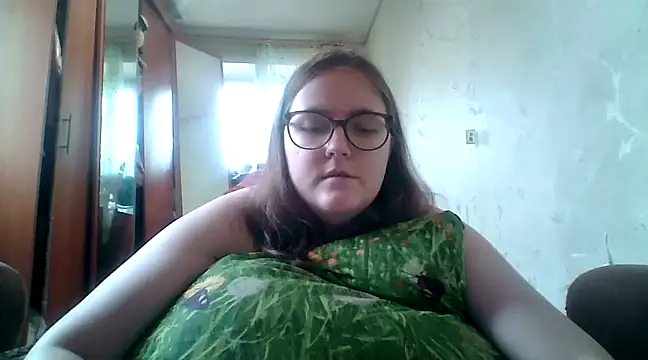 Snapshot of DesireMelissa chatting on March 2, 2025, 12:14 pm DesireMelissa online show from March 2, 2025, 12:14 pm