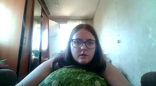 Snapshot of DesireMelissa chatting on February 27, 2025, 10:01 am DesireMelissa online show from February 27, 2025, 10:01 am