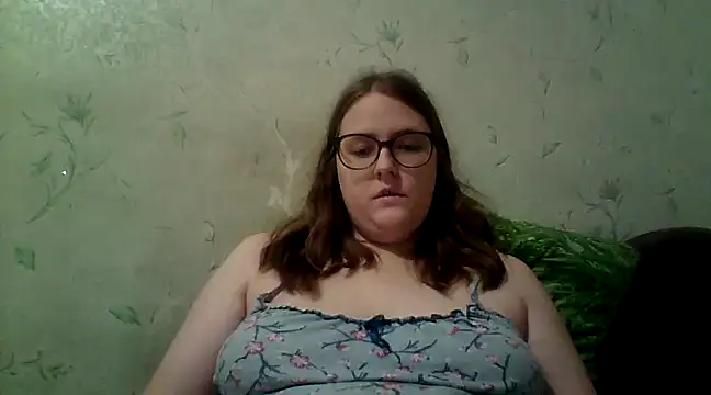 Snapshot of DesireMelissa chatting on February 24, 2025, 8:36 pm DesireMelissa online show from February 24, 2025, 8:36 pm