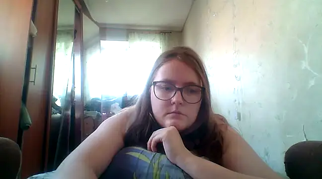 Snapshot of DesireMelissa chatting on March 19, 2025, 6:14 am DesireMelissa online show from March 19, 2025, 6:14 am