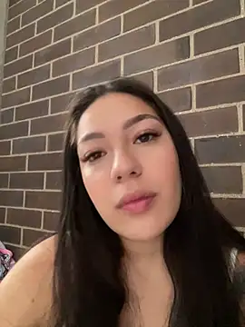 Snapshot of Latina_vanessa chatting on April 30, 2026, 5:53 pm Latina vanessa online show from April 30, 2026, 5:53 pm
