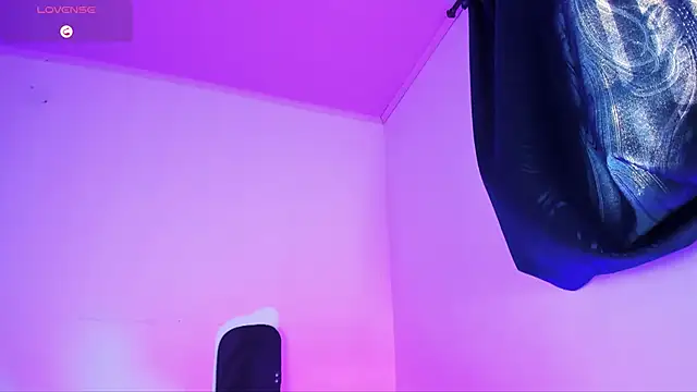 Snapshot of Leticia_brownn1 chatting on March 12, 2025, 8:20 pm Leticia brownn1 online show from March 12, 2025, 8:20 pm