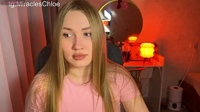 Snapshot of ChloeMillerMeow chatting on June 23, 2026, 7:23 pm ChloeMillerMeow online show from June 23, 2026, 7:23 pm