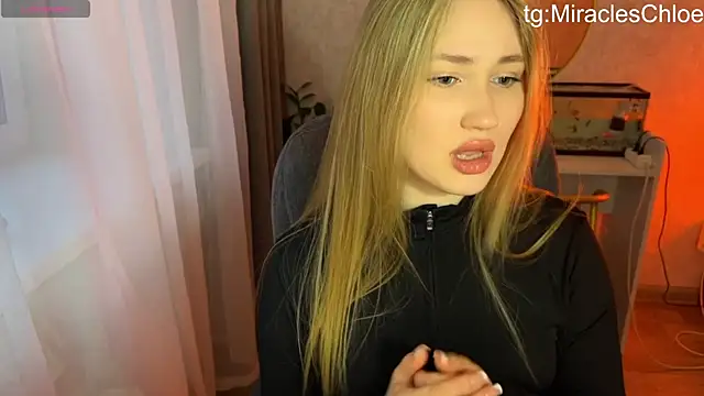 Snapshot of ChloeMillerMeow chatting on July 13, 2026, 5:12 pm ChloeMillerMeow online show from July 13, 2026, 5:12 pm