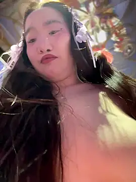 Asianpie  online show from March 1, 2026, 1:05 am