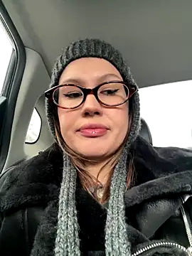 RinaCat online show from November 15, 2025, 5:33 am