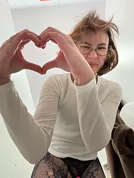 RinaCat online show from March 27, 2026, 8:26 am