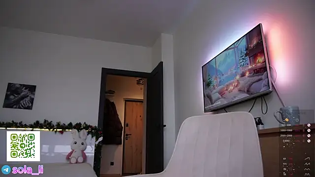 Snapshot of Sola_LI chatting on December 22, 2025, 3:28 am Sola LI online show from December 22, 2025, 3:28 am