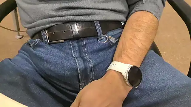 alessandroman2114 online show from January 8, 2026, 5:30 pm