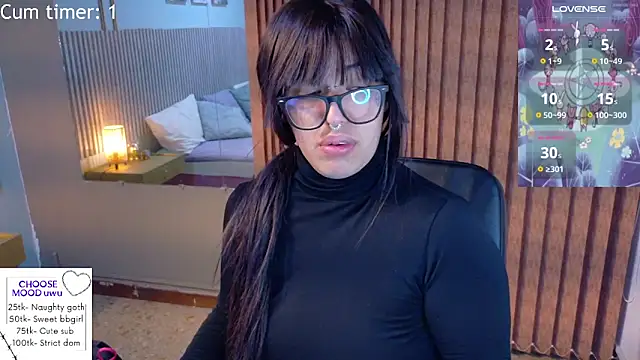 Eli666uwu online show from March 21, 2026, 10:42 am