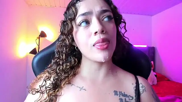 KayllaEvanss  online show from November 2, 2025, 4:56 pm