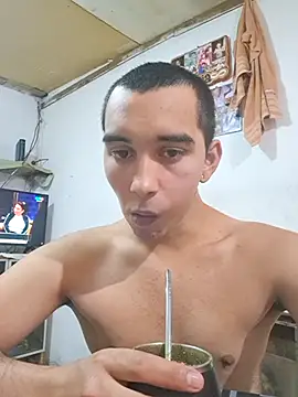 Snapshot of X_xtomas_x chatting on June 12, 2026, 1:58 am X xtomas x online show from June 12, 2026, 1:58 am