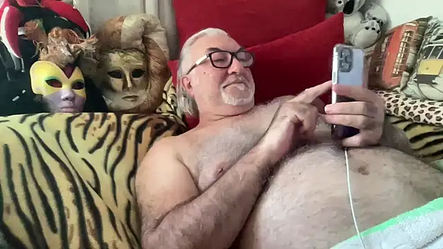 Snapshot of EroticVenetian chatting on September 27, 2025, 10:21 am EroticVenetian online show from September 27, 2025, 10:21 am