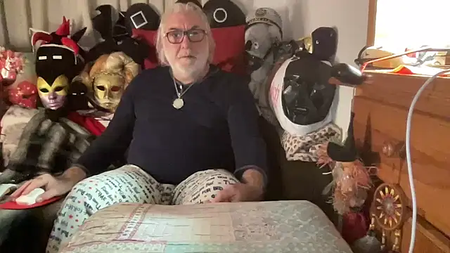 EroticVenetian online show from January 12, 2026, 9:52 pm