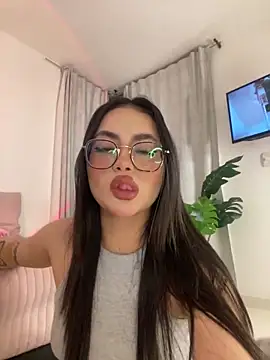 Snapshot of montmariana chatting on February 27, 2025, 3:08 am montmariana online show from February 27, 2025, 3:08 am