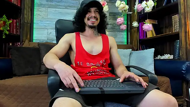 Snapshot of TristanWoods chatting on February 14, 2026, 12:27 pm TristanWoods online show from February 14, 2026, 12:27 pm