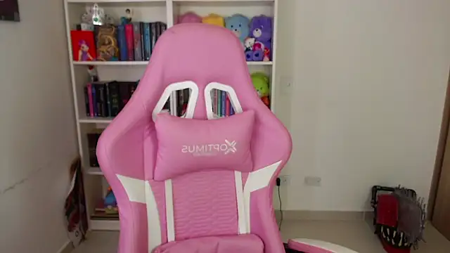 Gabiwaifu online show from March 29, 2026, 5:14 pm