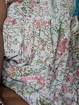 Priya Bong online show from June 17, 2026, 1:16 am