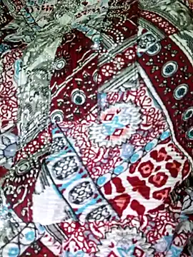 Priya Bong online show from November 18, 2025, 11:13 am