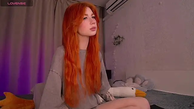 Evaa Moonn  online show from January 22, 2025, 8:18 am